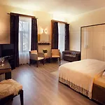 City Residence Apartment Hotel Hotel 4*