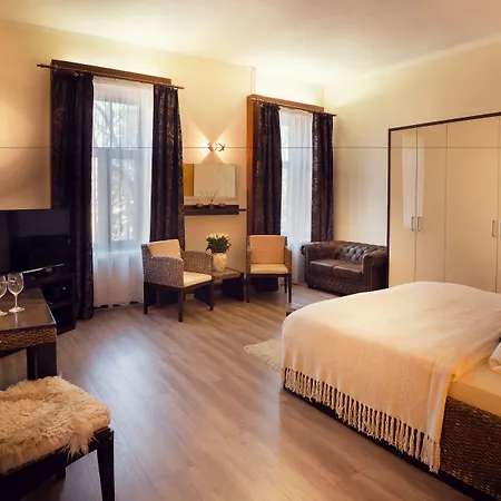 City Residence Apartment Hotel Hotel 4*