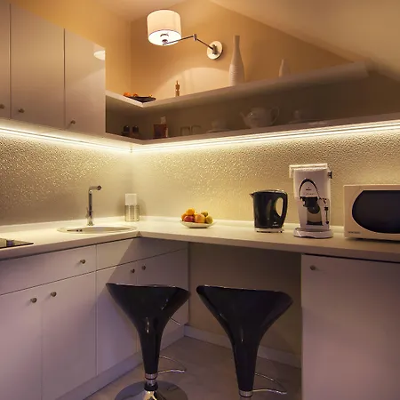City Residence Apartment Hotel 4*