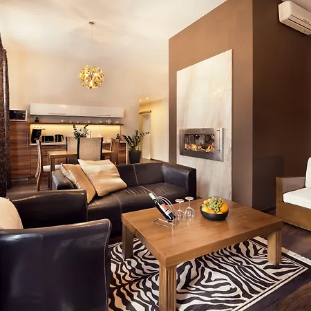 City Residence Apartment Hotel Hotel