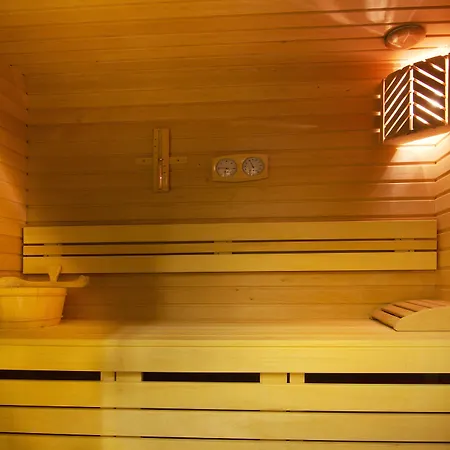 City Residence Apartment Hotel Hotel 4*