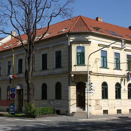 Szálloda City Residence Apartment Hotel
